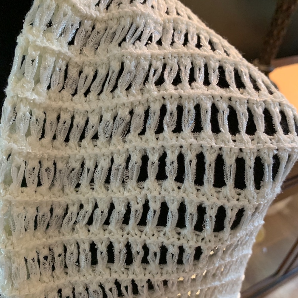 White House Black Market Cream Shrug XS NWT - Picture 4 of 4